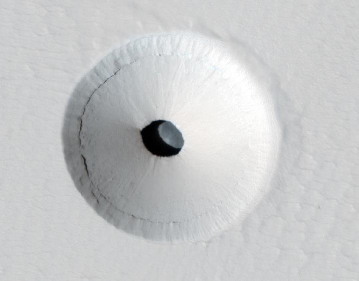 Mars-hole-1-18082012